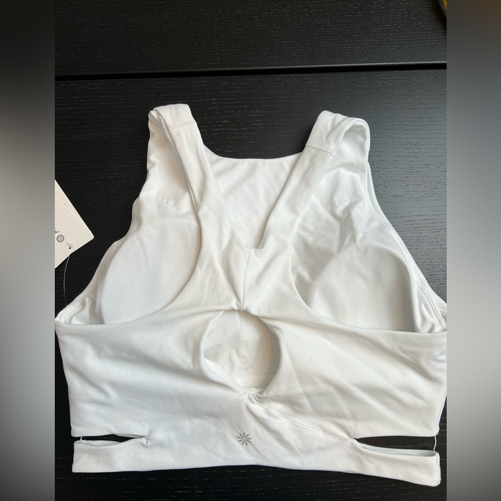 Athleta Conscious Cut Out White Cropped Athletic Yoga Pilates Workout Bra - Picture 3 of 13